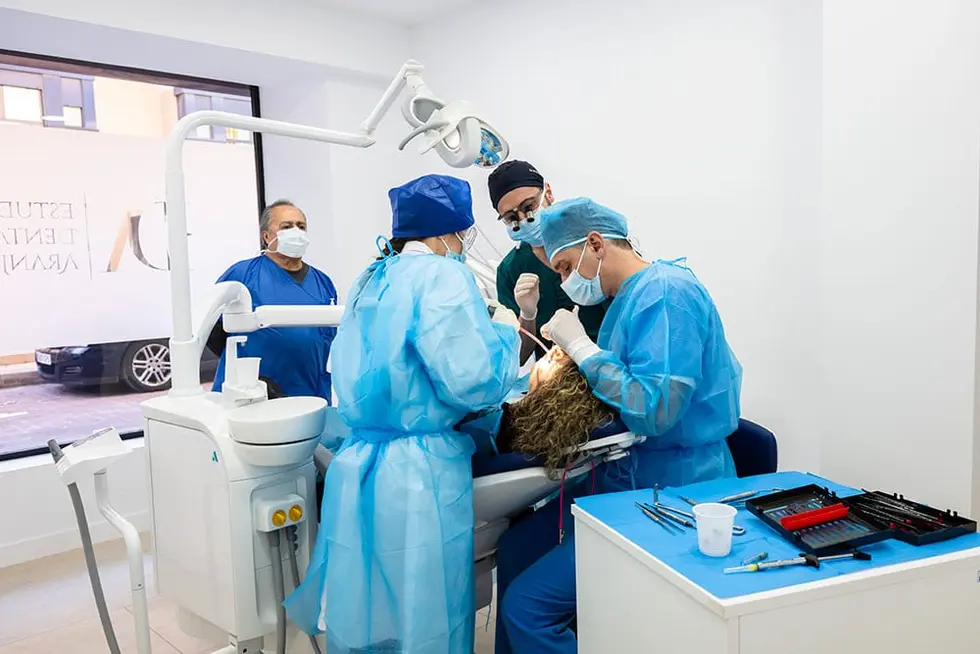 curso de implantes dentales